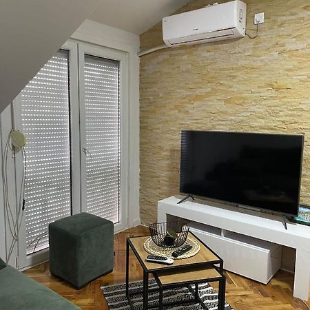 Stan Centar Ns Apartamento Novi Sad Exterior foto